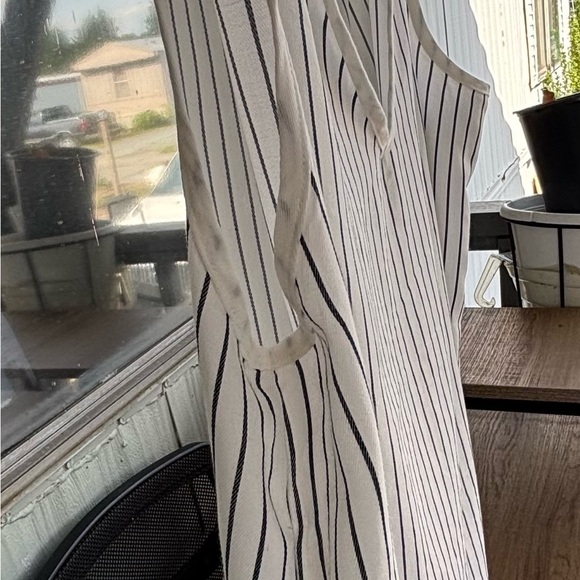 Striped V-Neck Women's Top - Picture 8 of 9